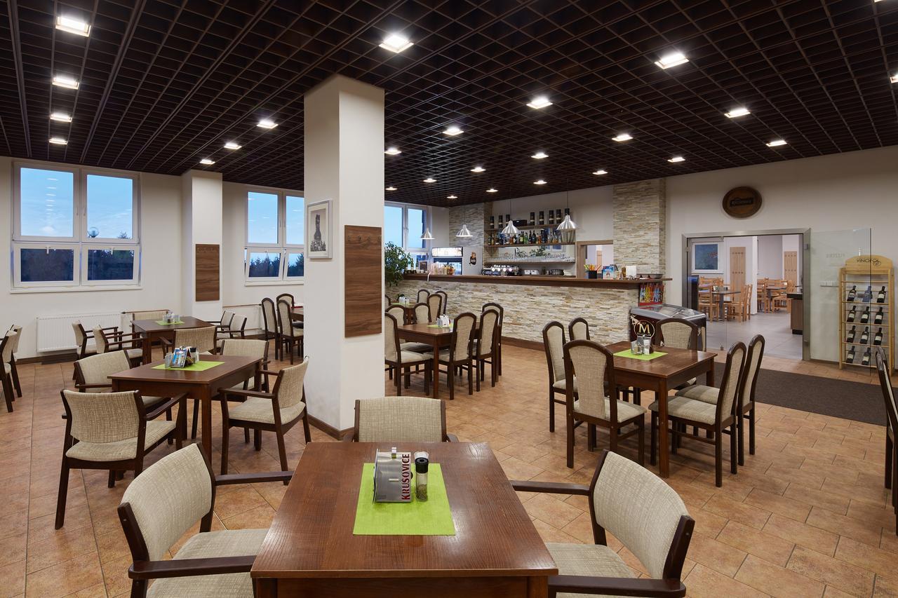 Hotel Cervenohorske Sedlo Loučná nad Desnou Buitenkant foto