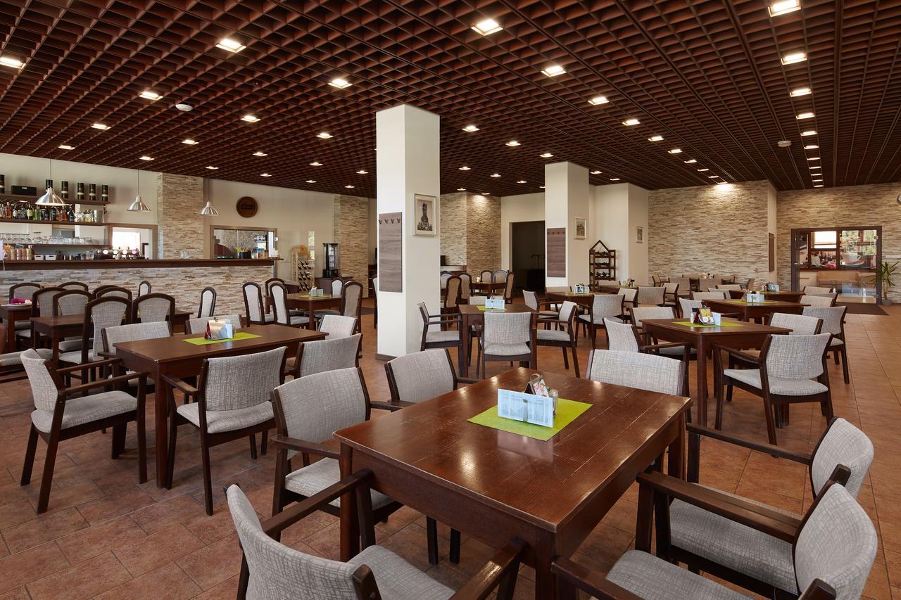 Hotel Cervenohorske Sedlo Loučná nad Desnou Buitenkant foto